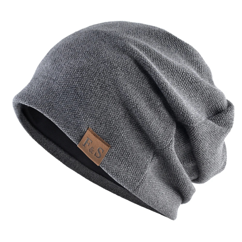 Gorro estilo beanie — leve e respirável para primavera e verão — cor sólida, macio e casual