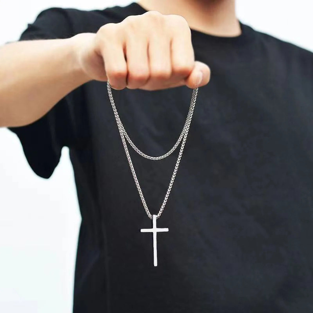 Colar com Pingente de Cruz Vnox para Homens – Pingente de Cruz em Liga Metálica Lisa com Corrente de Aço Inoxidável Tipo Veneziana