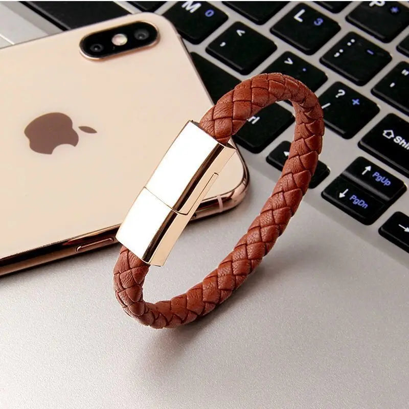 Cabo de Carregamento Rápido Portátil em Formato de Pulseira – Compatível com iPhone 11, 12, 13, 14 Pro Max, Samsung, Huawei, Xiaomi (USB, Micro-USB e Tipo-C)